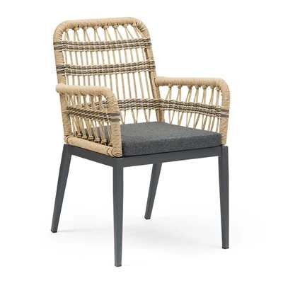 Hotelli välitoolid